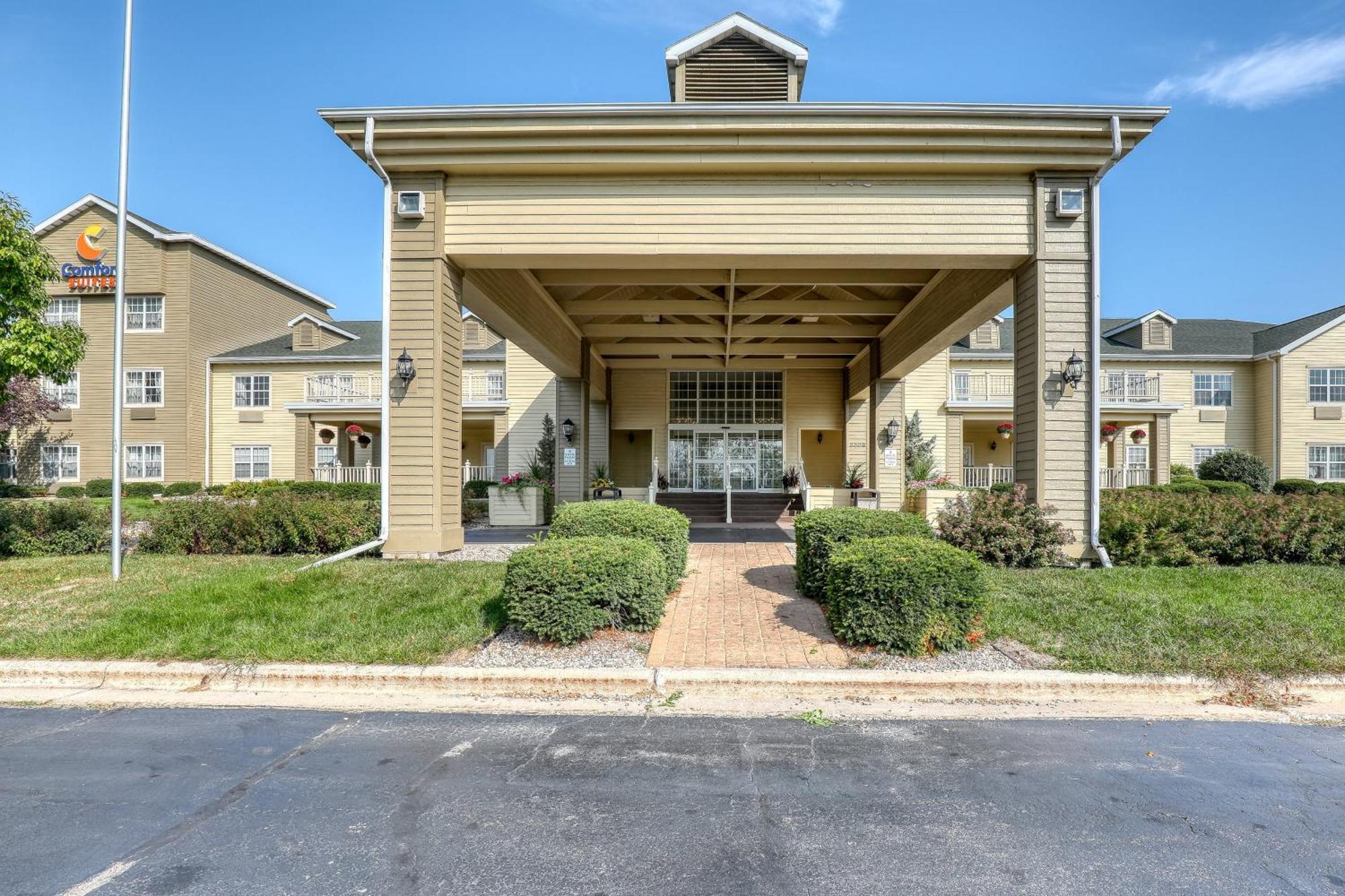 Comfort Suites Appleton Airport Εξωτερικό φωτογραφία
