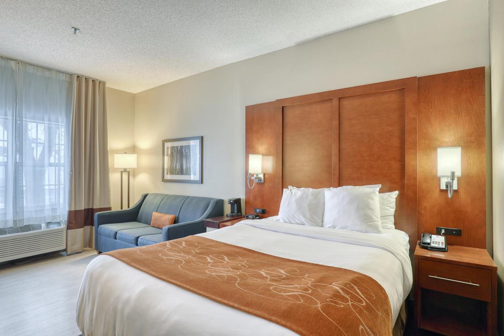 Comfort Suites Appleton Airport Εξωτερικό φωτογραφία