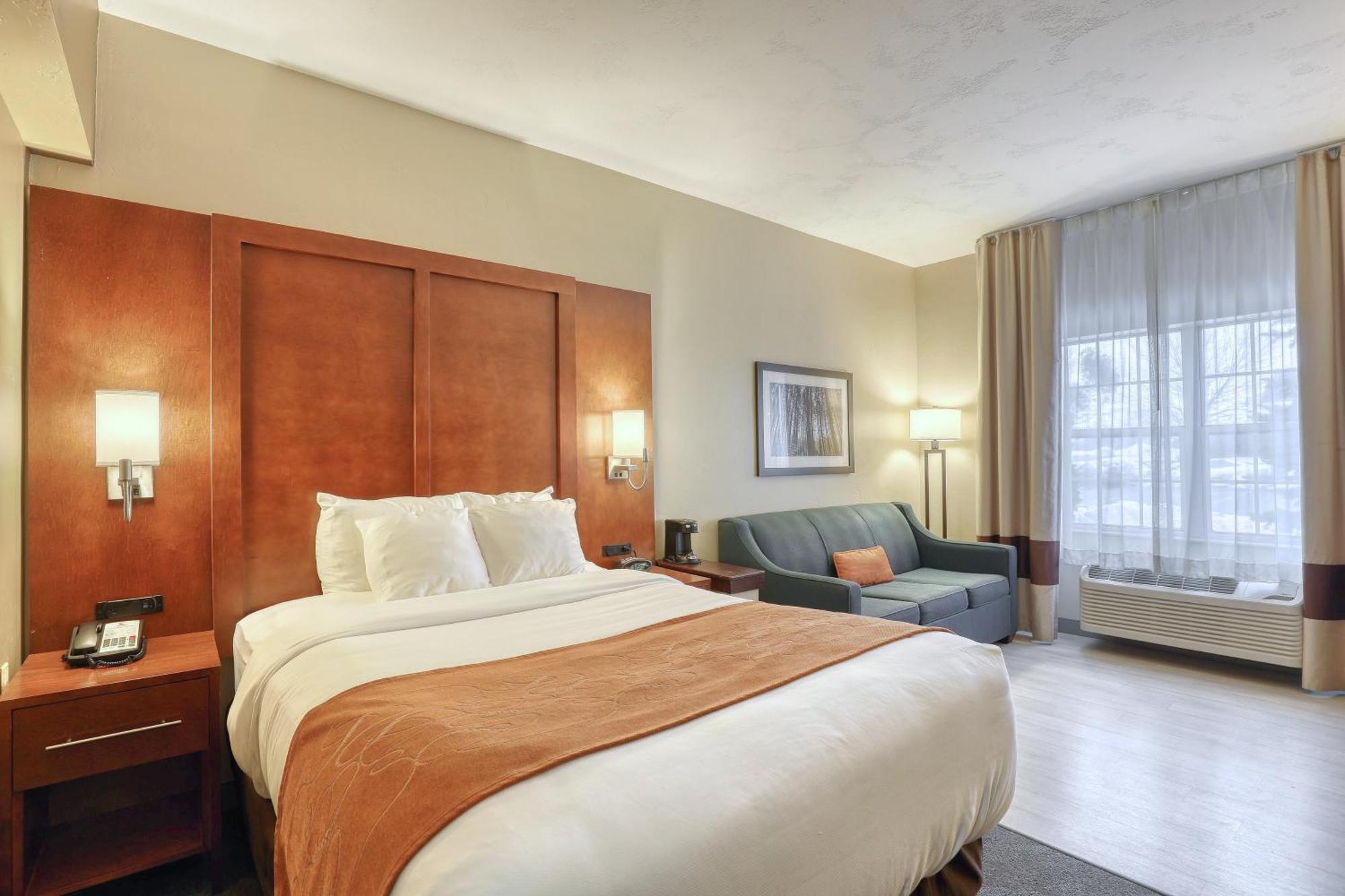Comfort Suites Appleton Airport Εξωτερικό φωτογραφία