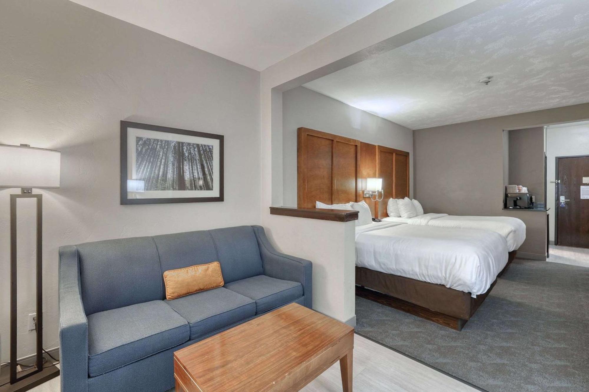 Comfort Suites Appleton Airport Εξωτερικό φωτογραφία